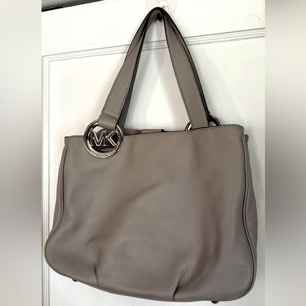 Michael Kors Fulton Pebbled Gray Leather Bag